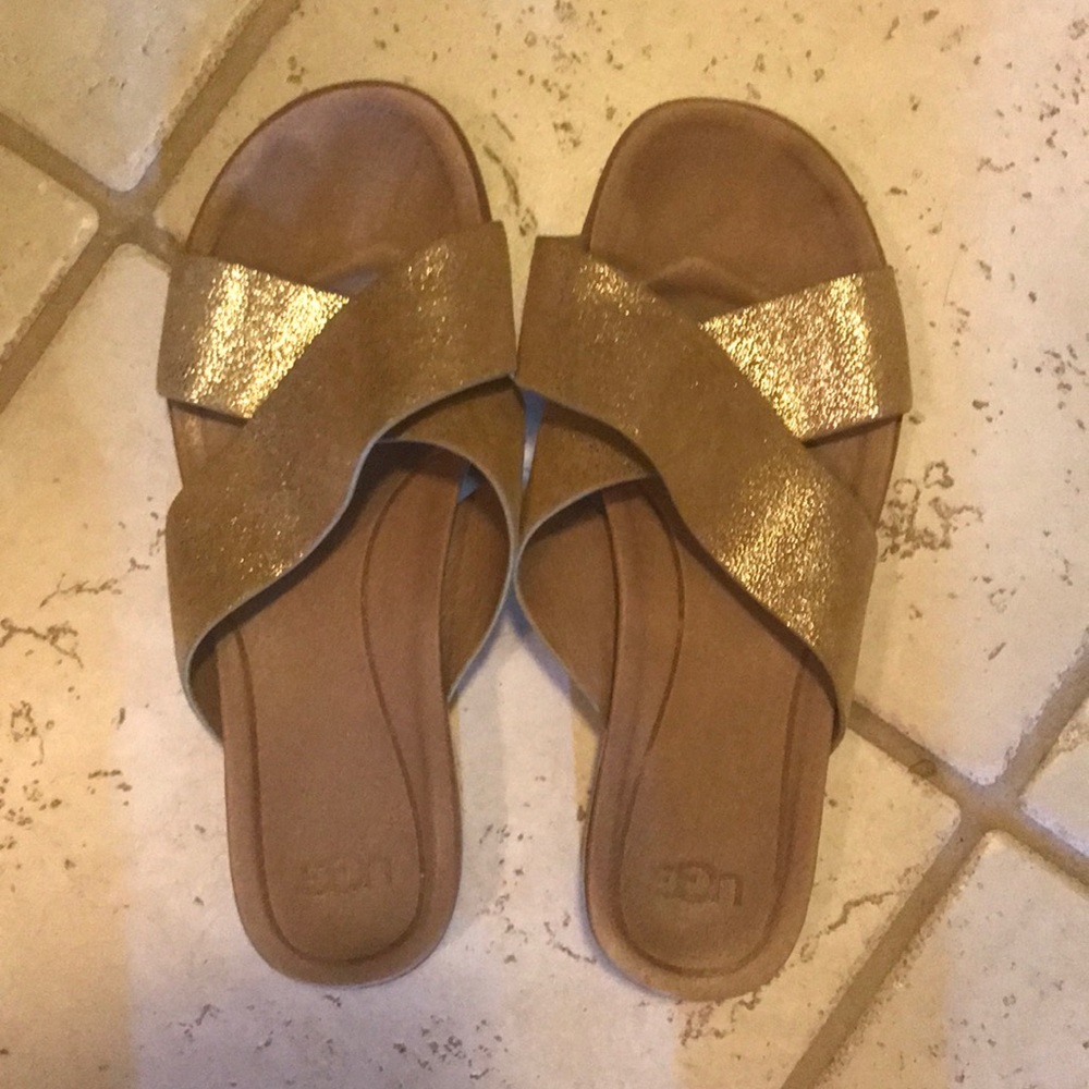 Ugg Women’s Kari Slide Flat Sandals
